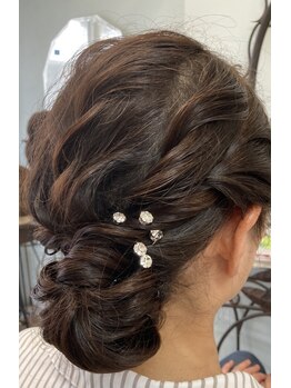 遊イング(遊ing)の写真/【旭区/早朝OK】結婚式やイベントに◎特別な日はプロの技術で華やかに♪流行を取り入れたヘアデザインへ＊