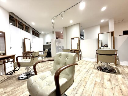 シアリー(SHEERIE)の写真