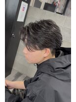 ダズ(Dazz)&nbsp;毛流れフェザー刈り上げ