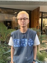 マノン バイ エイチ(MANON by H) ハイトーンベリーショート