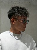 MEN'S/スペインカール×ハイライト/スキンフェード