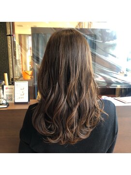 パシフィックダズールコウベウエスト(Pacific Dazzle Kobe west) 『PD神戸』【石田貴恵】大人可愛い☆きれいカールスタイル