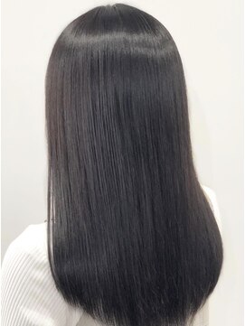 スカイ イケダ(Sky ikeda) 何もしなくてもおさまるシンプルミディアム