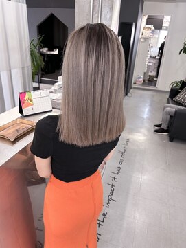 キング 枚方店(K!ng) 縮毛矯正髪質改善ハイライトレイヤーカット枚方美容室エクステ