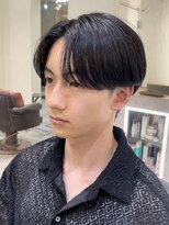 マグ カーネ バイ フィフス(Mag KANE by fifth)&nbsp;シャドウパーマニュアンスパーマセンターパートカルマパーマ