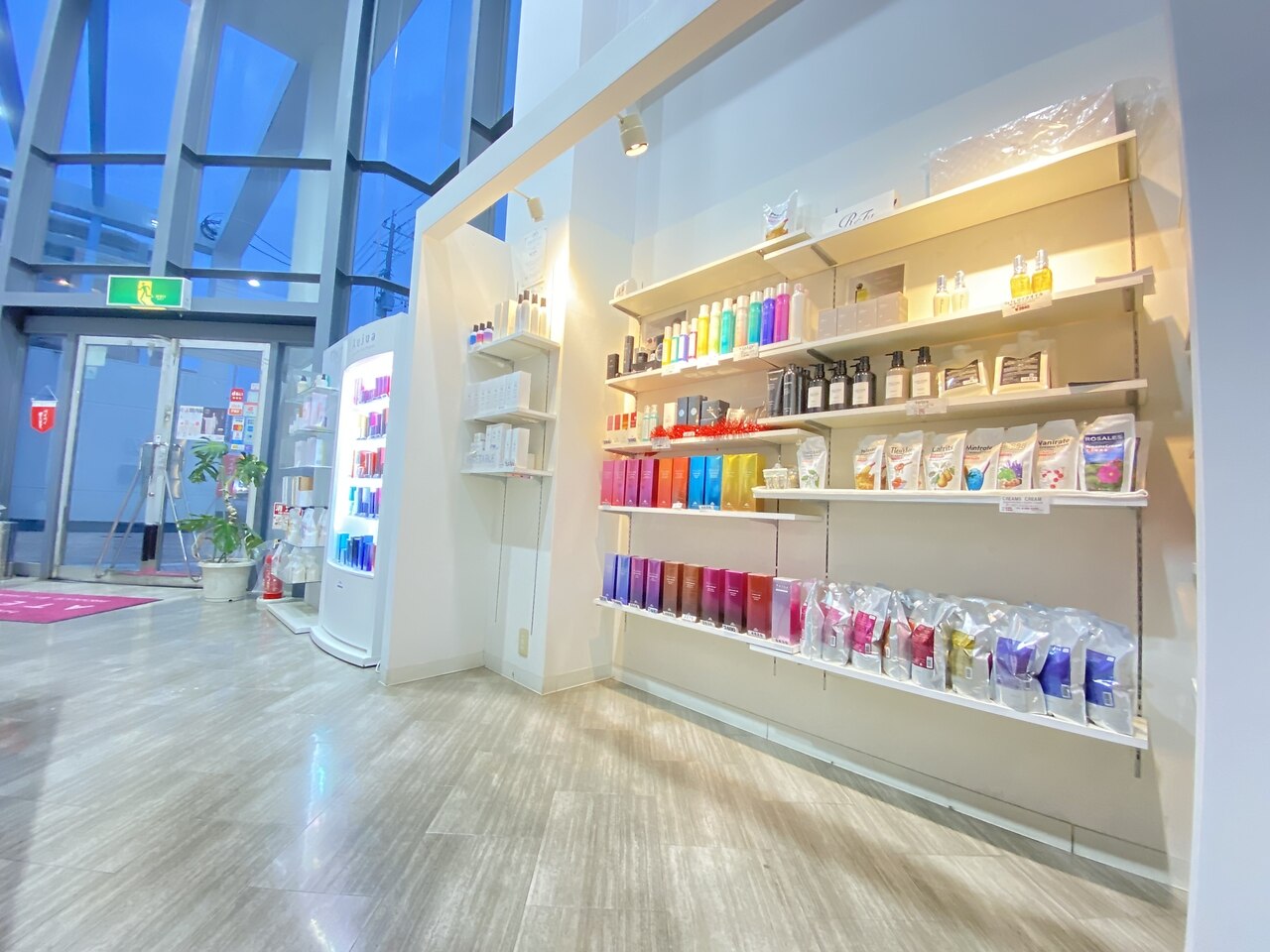 アテナ(ATENA)｜ホットペッパービューティー