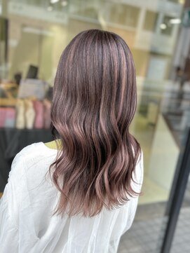 エスト 小倉(est) 春のイメチェンに☆ピンクベージュ/ハイライト/ロング/髪質改善