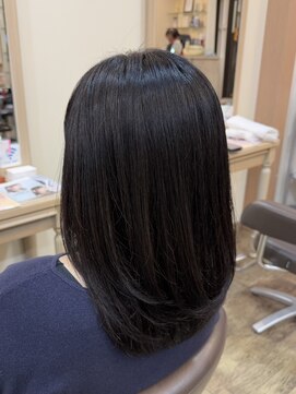 アルターリール(aL ter Rire) イメチェン/ホワイトブロンド/外ハネボブ/ワイドバング/杉田花乃