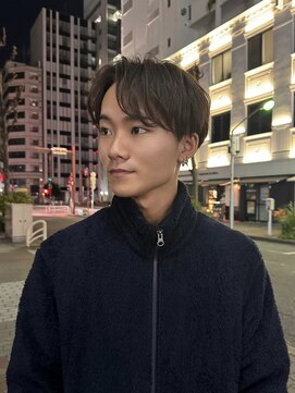 トッド(tod) 【名古屋丸の内】ハンサムマッシュツーブロックフェザーショート