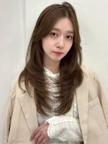 ユーフォリア 銀座本店(Euphoria)&nbsp;オリーブグレージュ 透明感カラー レイヤーカット 韓国ヘア 美髪