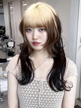 ソル バロール 表参道(SOL .valor) ブロンド×ルーツカラー×ハッシュカット