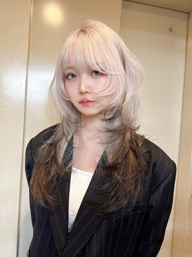 モニカ(MONIQA) ホワイトブロンド×ブラウン