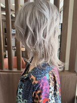 ゼンドット キョウト(Zen. kyoto) シルバーホワイト
