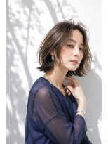 アッシュ 学芸大学店(Ash)&nbsp;ミディアムレイヤー/大人女性/グレーアッシュ/脱白髪染め