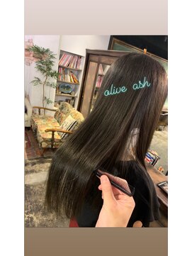 アドール(ADOR) オリーブアッシュ【渡仲 柊人】