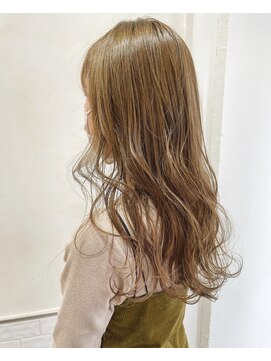 フェリア 梅田(FERIA) ナチュラルベージュ