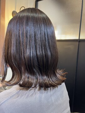 ジュエルキーナ(JEWELucina) ツヤサラストレート