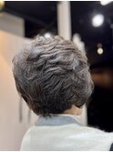 パーマで品良く、セットも簡単♪