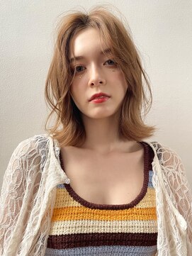 ルームバイシー 新宿(Loom. by Sea) 韓国風前髪/シルキーベージュ/グレージュカラー/斜めバング