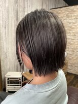 アイリーファンビリ(irie fambilly)&nbsp;切りっぱなしボブ☆髪質改善メテオカラー