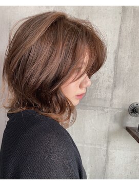 プラスイズム(PLUSISM) ウルフボブ