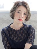 ハイトーンショートボブ