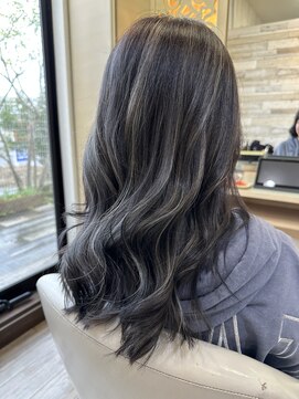 ヘア バース ラヴィエール(Hair BIRTH Laviere) ハイライト