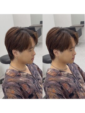 ブライト(BRIGHT) ナチュラル　センターパート