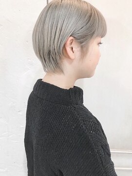 キコエル 三軒茶屋(kikoeru) ホワイトカラーショート[三軒茶屋]