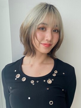 ダブルトーキョー シブヤ(W-TOKYO SHIBUYA) ボブウルフカット顔まわりウルフルーツカラーハイトーンブリーチ