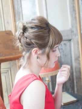 スリー いわき(iii) ボブのゆるふわアレンジ【いわき】