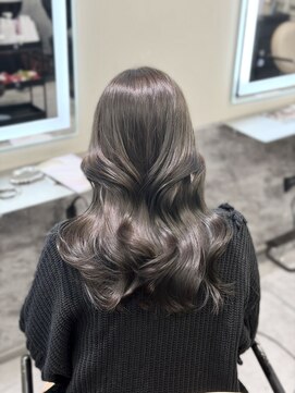 テン バイ アンブルリュクス 池袋(teN +by ambleluxe) 透明感抜群オリーブグレージュ