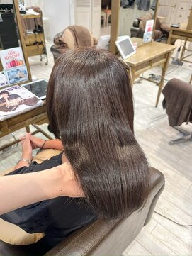 レイラバイアフロート 吉祥寺(Lila by afloat) アッシュブラウン/アッシュグレージュ