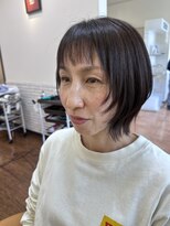 サムトゥルー(Sum True)&nbsp;大人女子レイヤーショートボブ