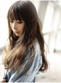 小顔になれるロングウェーブ　ナチュラル×無造作
