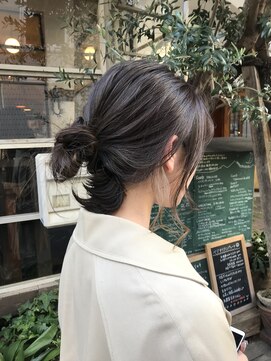 ティメレ 神戸三宮(Timere) ゆるアレンジ×インナーカラー【Timere神戸三宮】