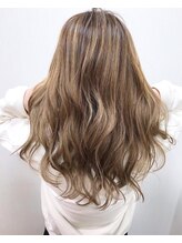 エモーシオン(HAIR CREATE EMOTION) 大人可愛いハイライトロング