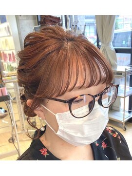 マニス(manis) お呼ばれヘアセットまとめ髪ナチュラルスタイル