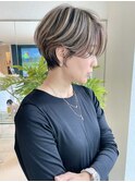 30代40代50代耳かけショート前髪なしハンサムショートカット