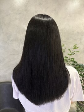 ベノワ(BENOIT) ロング×透明感カラー