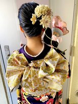 ヒャン(hyang)&nbsp;サイドポニーアレンジ