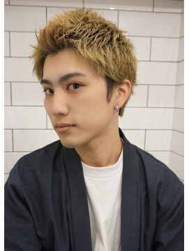 フリーク バーバーショップ 都島店(FREAK BARBER SHOP) アップバングスパイキーショート