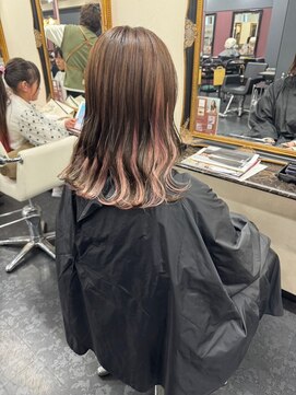 アイズ 本厚木(AIZU) インナーカラー ピンクベージュ