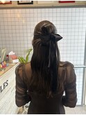 お呼ばれヘア　ハーフアップ　リボンアレンジ