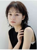 グレージュ　ニュアンスアレンジ　耳掛けボブ　レイヤー