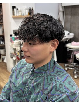 オムファミーユラグ(homme, famille raugh) シャドウパーマ