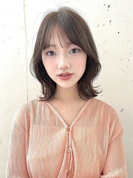 ファナ(fha-na) ☆シースルーバング　大人気のくびれヘア ミディアムレイヤー☆