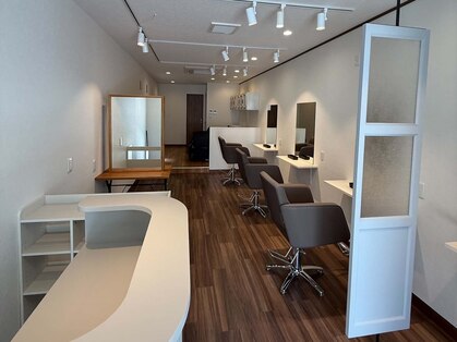 カットルームカラー 京急田浦店の写真