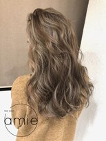 アミ 大森(amie)&nbsp;アッシュブラウン毛先パーマネオウルフ[大森,大森東口,大森駅]
