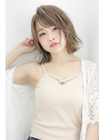 クラン 六甲道(Chlan)&nbsp;外ハネ切りっぱなしボブ×まろやかベージュ【灘区/六甲道】